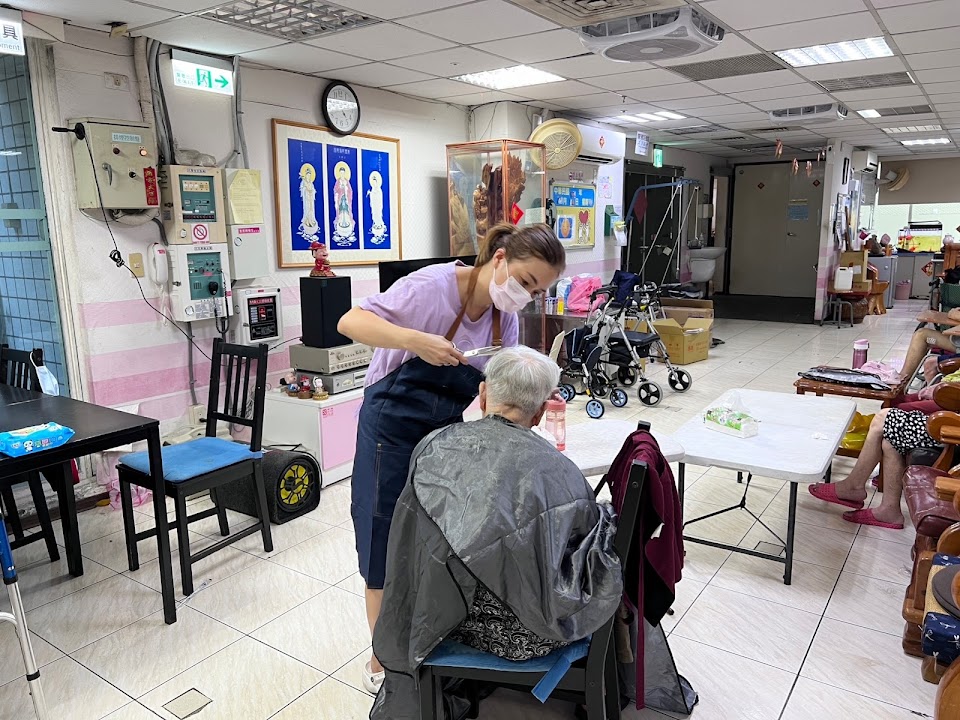 臺北市私立仁仁老人長期照顧中心(養護型)