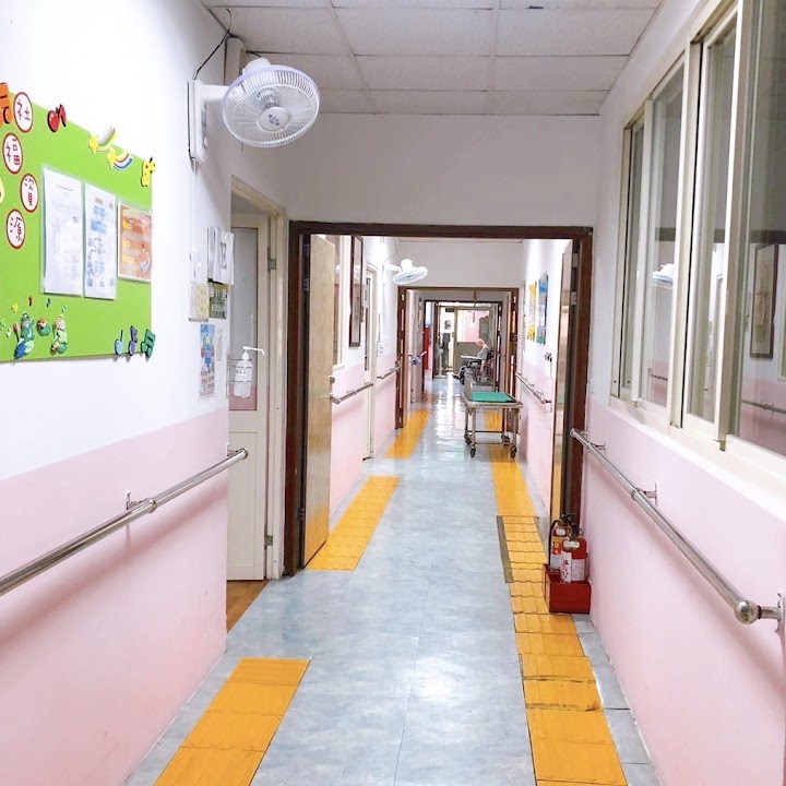 新北市私立蓮愛老人養護中心